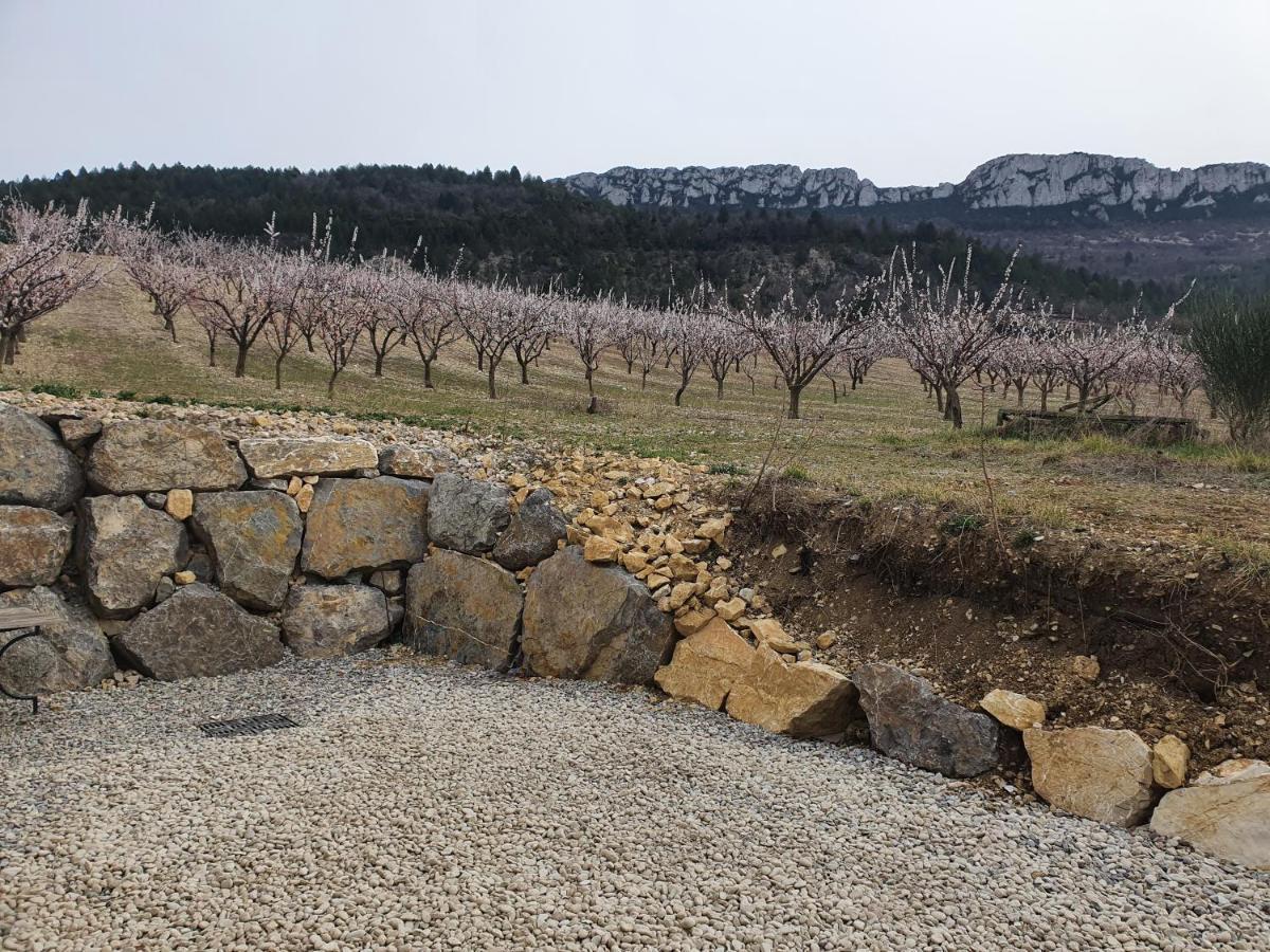 Gite Les Trois Abeilles Bésignan Εξωτερικό φωτογραφία