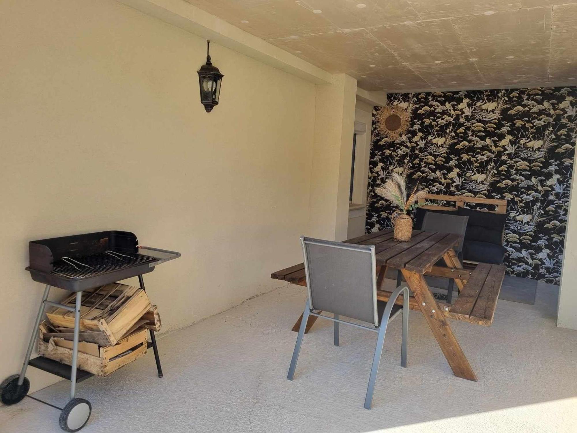 Gite Les Trois Abeilles Bésignan Δωμάτιο φωτογραφία